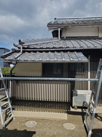 滋賀県守山市にて屋根葺き替え工事
